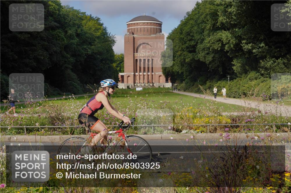 14.09.2025 - Stadtparktriathlon Michael Burmester http://msf.ph/oto/8903925 14.09.2025 10:55:15 Radfahren 632, 686, 699, 705, 721, 729, 842, 847 meine-sportfotos.de