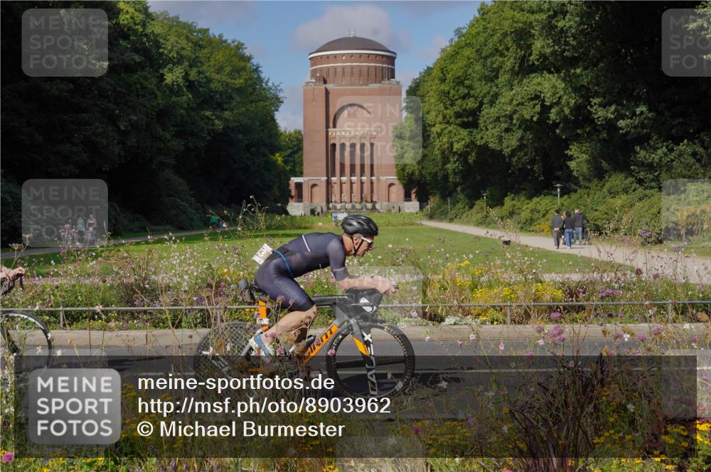 14.09.2025 - Stadtparktriathlon Michael Burmester http://msf.ph/oto/8903962 14.09.2025 10:56:54 Radfahren 697, 746, 755, 764, 767, 783, 796, 798, 807, 817, 909, 914 meine-sportfotos.de