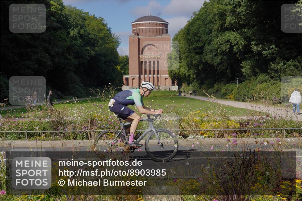 14.09.2025 - Stadtparktriathlon Michael Burmester http://msf.ph/oto/8903985 14.09.2025 10:58:08 Radfahren 791, 816, 826 meine-sportfotos.de