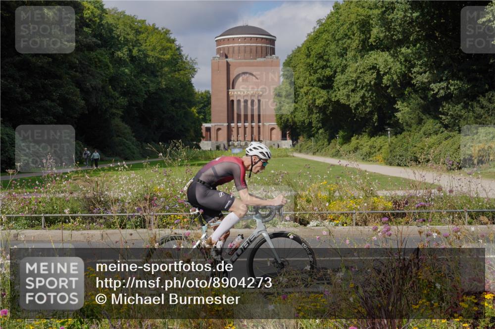 14.09.2025 - Stadtparktriathlon Michael Burmester http://msf.ph/oto/8904273 14.09.2025 11:13:46 Radfahren 855, 865, 874 meine-sportfotos.de