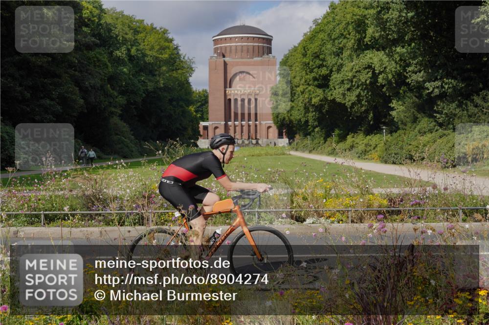 14.09.2025 - Stadtparktriathlon Michael Burmester http://msf.ph/oto/8904274 14.09.2025 11:13:48 Radfahren 855, 865, 874 meine-sportfotos.de