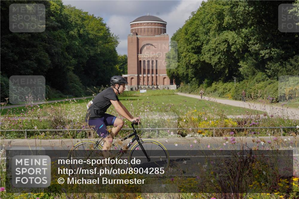 14.09.2025 - Stadtparktriathlon Michael Burmester http://msf.ph/oto/8904285 14.09.2025 11:14:35 Radfahren 791, 862, 871 meine-sportfotos.de