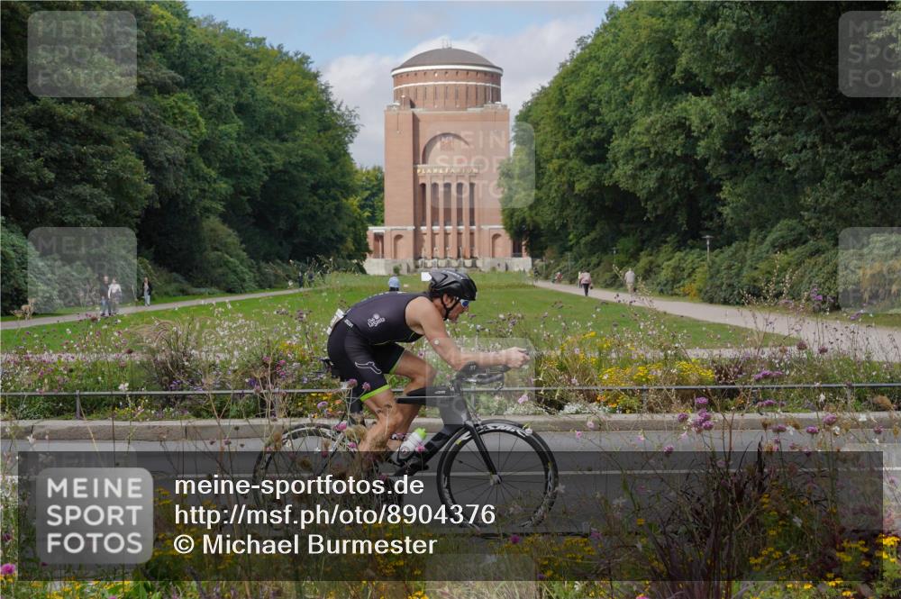 14.09.2025 - Stadtparktriathlon Michael Burmester http://msf.ph/oto/8904376 14.09.2025 11:20:23 Radfahren 772, 853, 859, 865, 872 meine-sportfotos.de