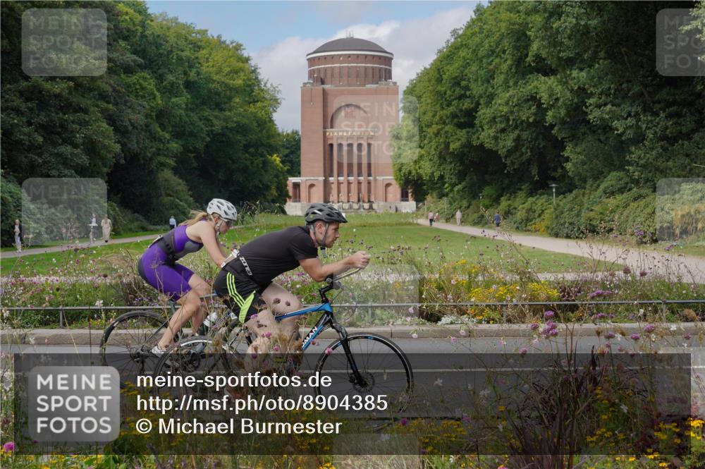 14.09.2025 - Stadtparktriathlon Michael Burmester http://msf.ph/oto/8904385 14.09.2025 11:20:45 Radfahren 838, 848, 861, 889, 897, 917, 938, 941, 989 meine-sportfotos.de
