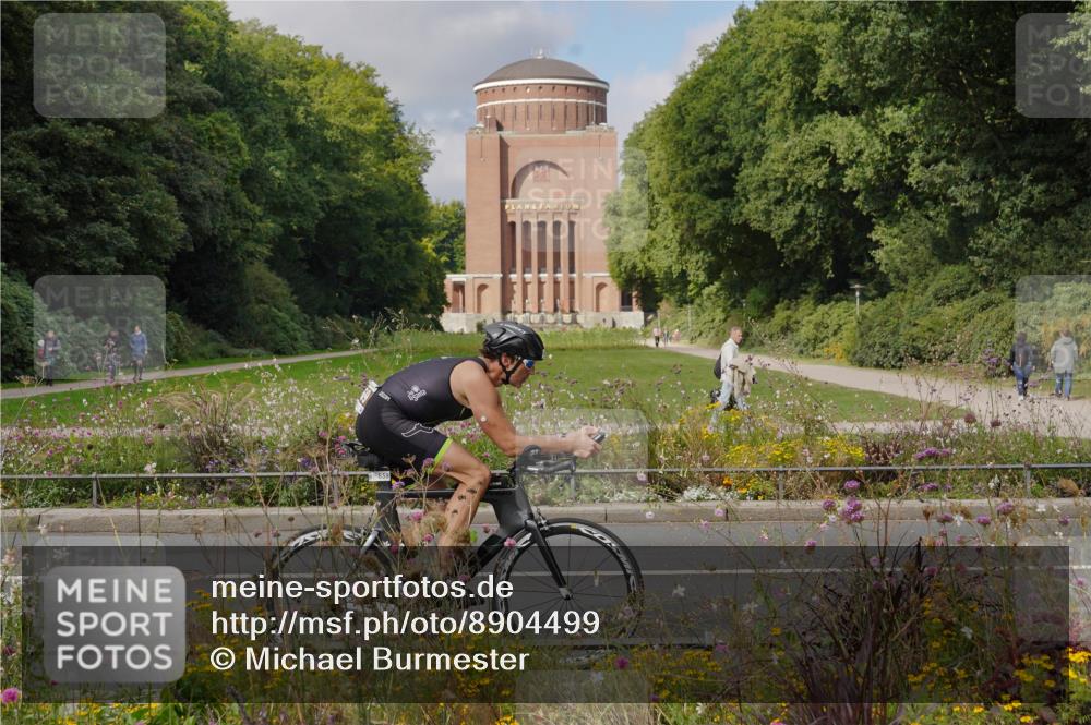 14.09.2025 - Stadtparktriathlon Michael Burmester http://msf.ph/oto/8904499 14.09.2025 11:27:37 Radfahren 841, 859, 889, 917, 1020 meine-sportfotos.de