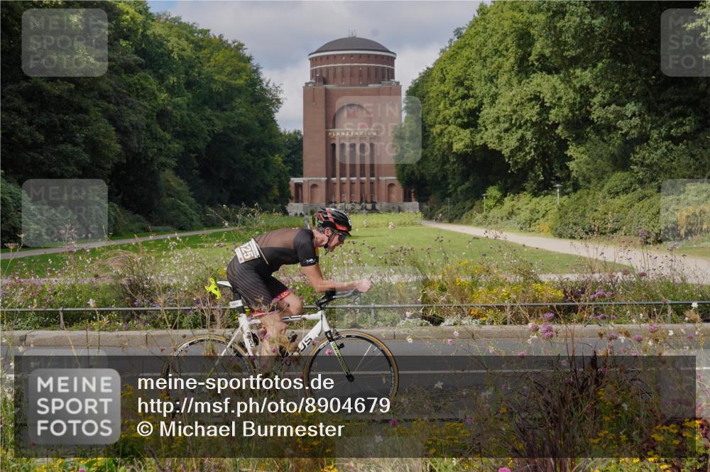 14.09.2025 - Stadtparktriathlon Michael Burmester http://msf.ph/oto/8904679 14.09.2025 11:38:58 Radfahren 855, 998, 1019, 1025, 1086, 1099 meine-sportfotos.de