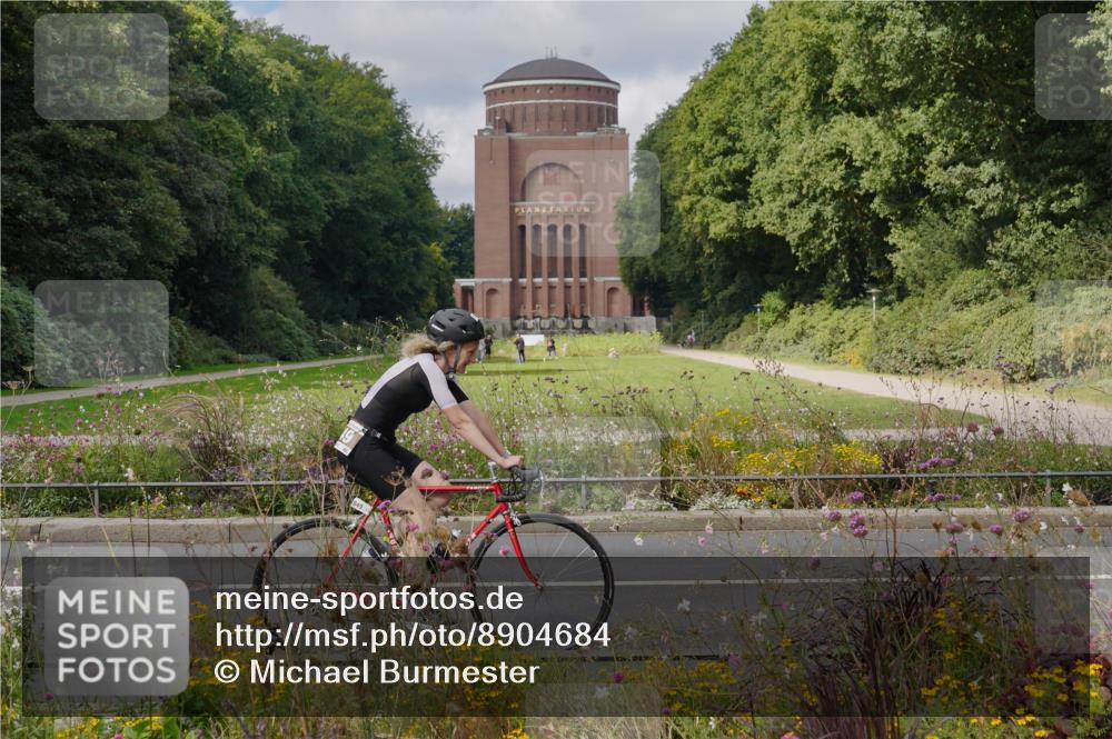 14.09.2025 - Stadtparktriathlon Michael Burmester http://msf.ph/oto/8904684 14.09.2025 11:39:10 Radfahren 949, 952, 1014, 1062, 1086, 1091 meine-sportfotos.de