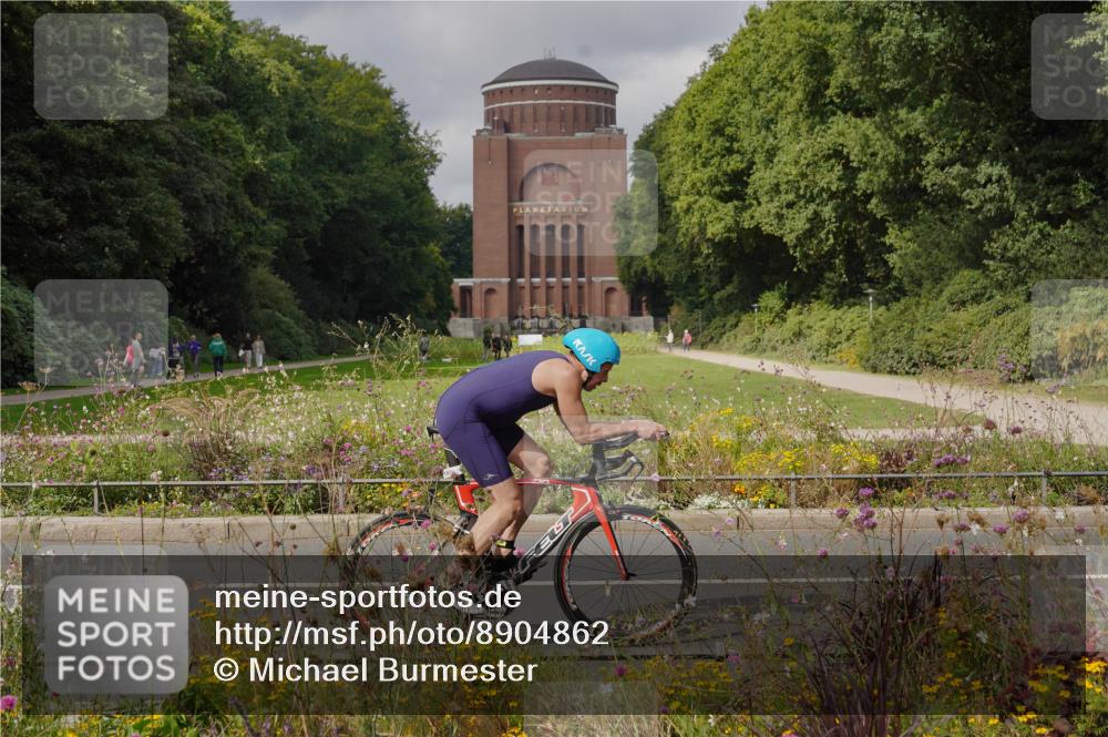 14.09.2025 - Stadtparktriathlon Michael Burmester http://msf.ph/oto/8904862 14.09.2025 11:48:19 Radfahren 968, 1006, 1035, 1041, 1053, 1089 meine-sportfotos.de