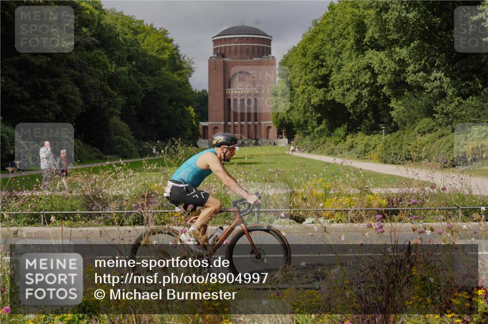 14.09.2025 - Stadtparktriathlon Michael Burmester http://msf.ph/oto/8904997 14.09.2025 11:55:40 Radfahren 955, 1049, 1056, 1072, 1091, 1092, 1164, 1168, 1173, 1174, 1186, 1194 meine-sportfotos.de