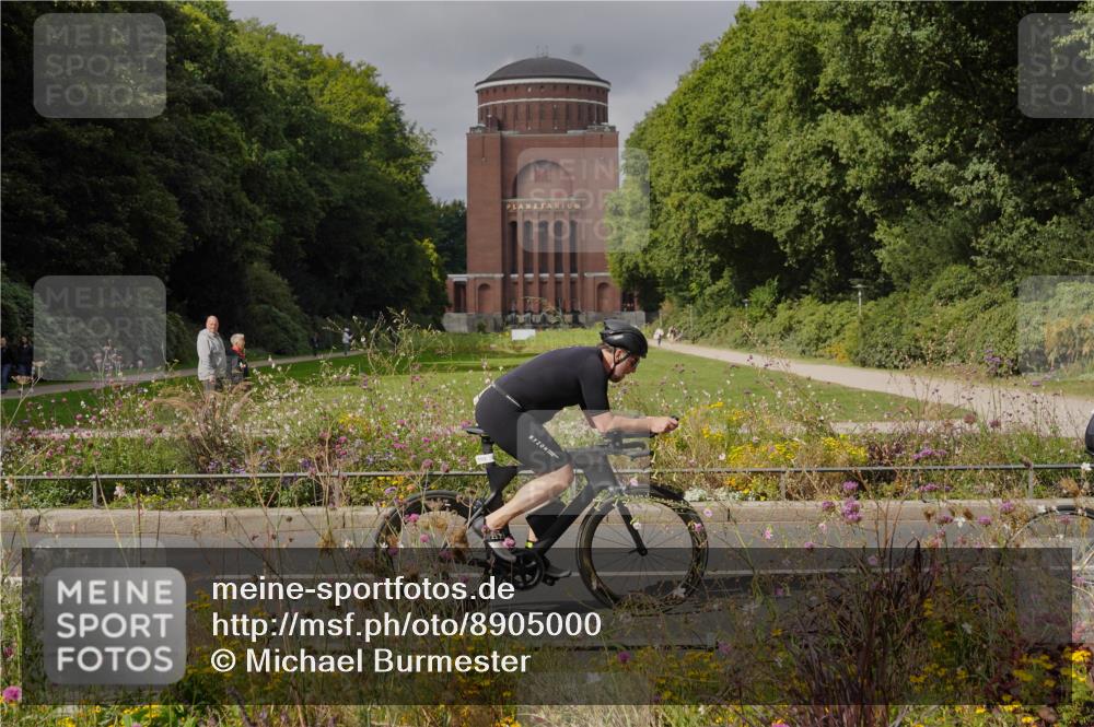 14.09.2025 - Stadtparktriathlon Michael Burmester http://msf.ph/oto/8905000 14.09.2025 11:55:41 Radfahren 955, 1049, 1056, 1072, 1091, 1092, 1164, 1168, 1173, 1174, 1186, 1194 meine-sportfotos.de