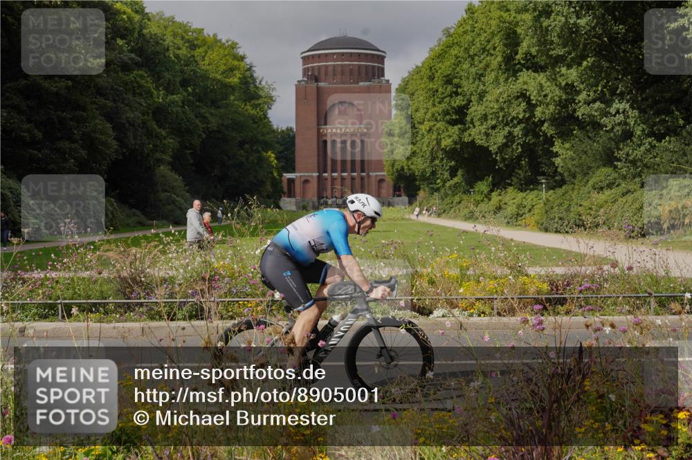 14.09.2025 - Stadtparktriathlon Michael Burmester http://msf.ph/oto/8905001 14.09.2025 11:55:43 Radfahren 955, 1049, 1056, 1092, 1164, 1173, 1174, 1186, 1194 meine-sportfotos.de