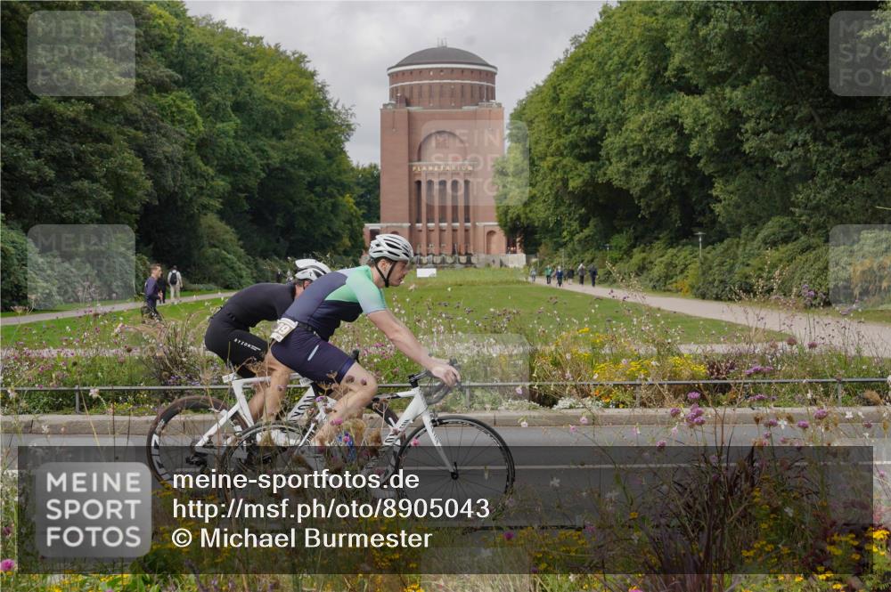 14.09.2025 - Stadtparktriathlon Michael Burmester http://msf.ph/oto/8905043 14.09.2025 11:57:33 Radfahren 1026, 1061, 1075, 1103, 1139, 1199 meine-sportfotos.de
