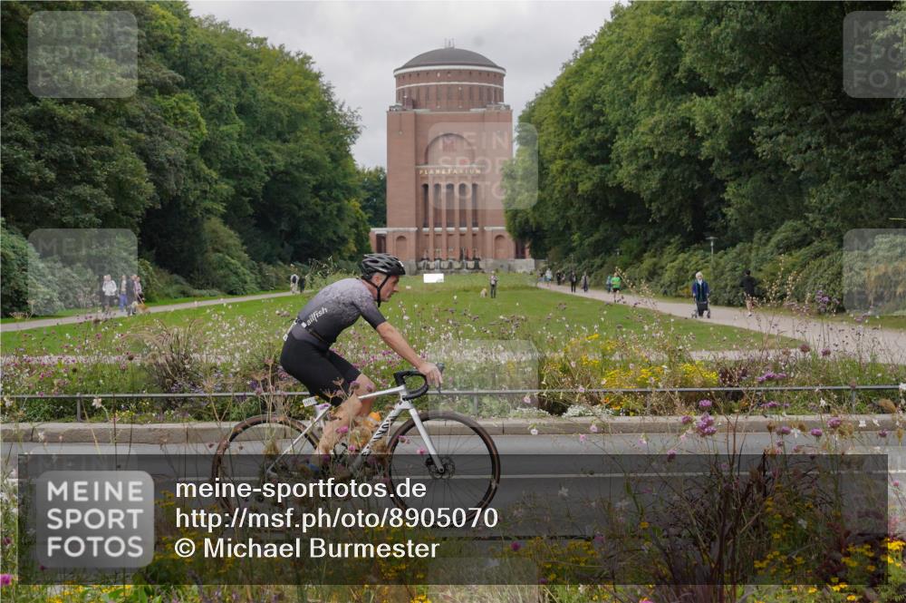 14.09.2025 - Stadtparktriathlon Michael Burmester http://msf.ph/oto/8905070 14.09.2025 11:58:52 Radfahren 1019, 1029, 1051, 1066, 1067, 1068, 1137, 1150, 1171, 1187 meine-sportfotos.de