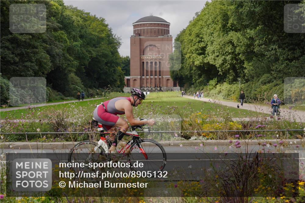 14.09.2025 - Stadtparktriathlon Michael Burmester http://msf.ph/oto/8905132 14.09.2025 12:01:59 Radfahren 1072, 1092, 1096, 1120, 1148, 1149, 1152, 1162, 1168, 1169, 1218 meine-sportfotos.de