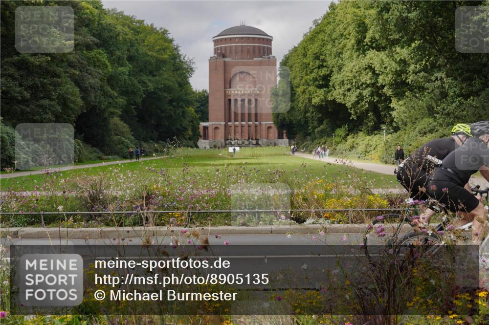 14.09.2025 - Stadtparktriathlon Michael Burmester http://msf.ph/oto/8905135 14.09.2025 12:02:02 Radfahren 1025, 1072, 1092, 1096, 1120, 1148, 1152, 1162, 1168, 1169, 1218 meine-sportfotos.de