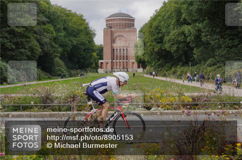 14.09.2025 - Stadtparktriathlon Michael Burmester http://msf.ph/oto/8905153 14.09.2025 12:02:45 Radfahren 1055, 1065, 1076, 1110, 1113, 1163 meine-sportfotos.de
