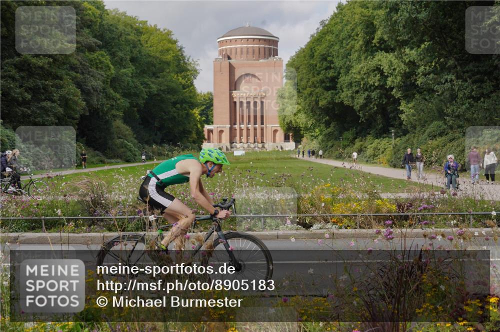 14.09.2025 - Stadtparktriathlon Michael Burmester http://msf.ph/oto/8905183 14.09.2025 12:04:25 Radfahren 1132, 1139, 1146, 1189, 1197, 1212 meine-sportfotos.de