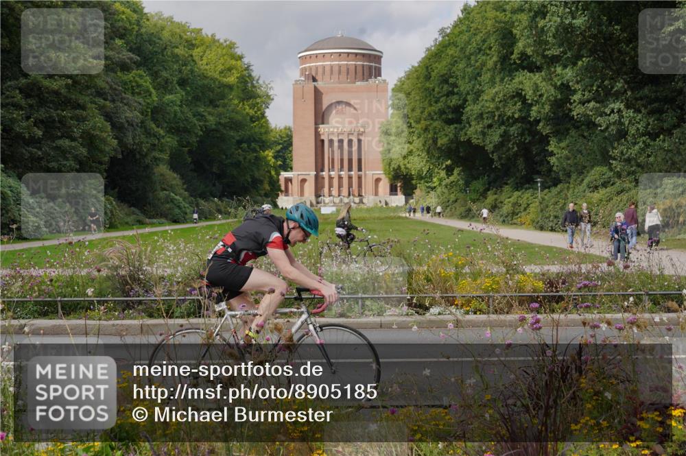 14.09.2025 - Stadtparktriathlon Michael Burmester http://msf.ph/oto/8905185 14.09.2025 12:04:28 Radfahren 1027, 1053, 1123, 1132, 1139, 1146, 1189, 1212 meine-sportfotos.de