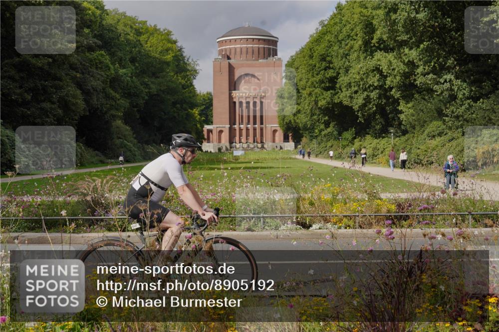 14.09.2025 - Stadtparktriathlon Michael Burmester http://msf.ph/oto/8905192 14.09.2025 12:04:43 Radfahren 1043, 1050, 1080, 1081, 1109, 1145, 1183, 1214 meine-sportfotos.de