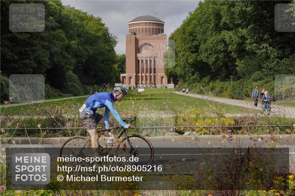 14.09.2025 - Stadtparktriathlon Michael Burmester http://msf.ph/oto/8905216 14.09.2025 12:05:53 Radfahren 1078, 1097, 1124, 1125, 1151, 1171, 1178, 1199, 1213 meine-sportfotos.de