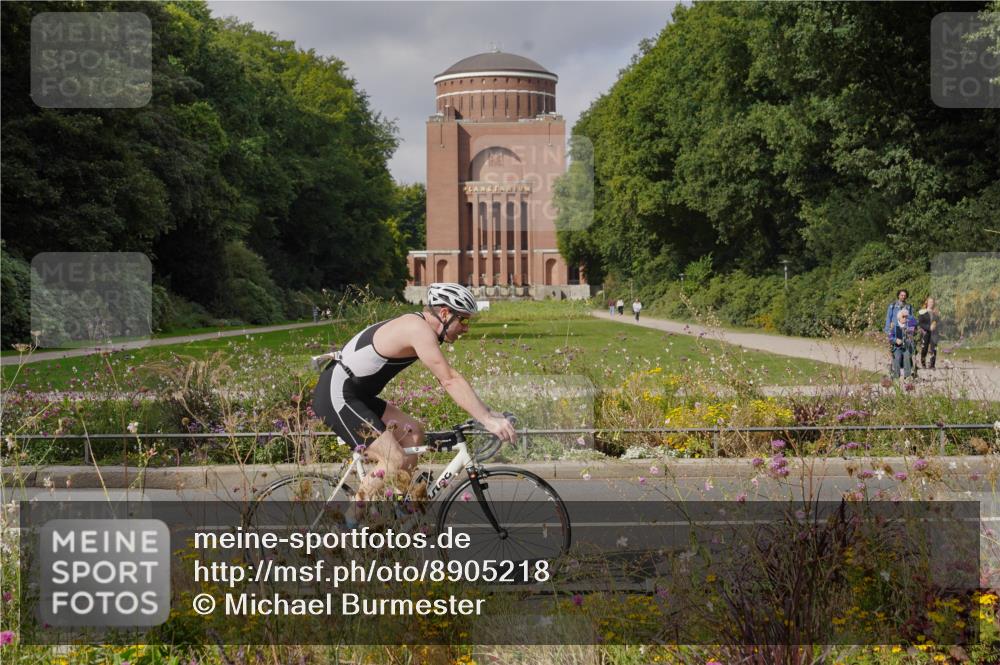14.09.2025 - Stadtparktriathlon Michael Burmester http://msf.ph/oto/8905218 14.09.2025 12:05:55 Radfahren 1078, 1097, 1124, 1125, 1151, 1171, 1178, 1199, 1213 meine-sportfotos.de