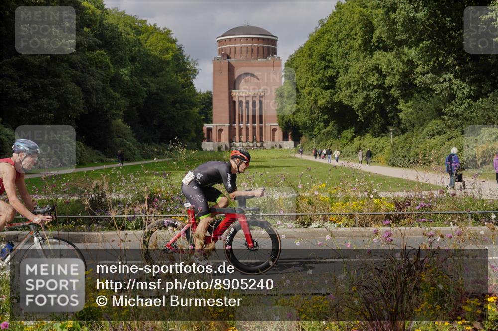 14.09.2025 - Stadtparktriathlon Michael Burmester http://msf.ph/oto/8905240 14.09.2025 12:07:37 Radfahren 924, 1063, 1068, 1115, 1150, 1184, 1187, 1188, 1208 meine-sportfotos.de