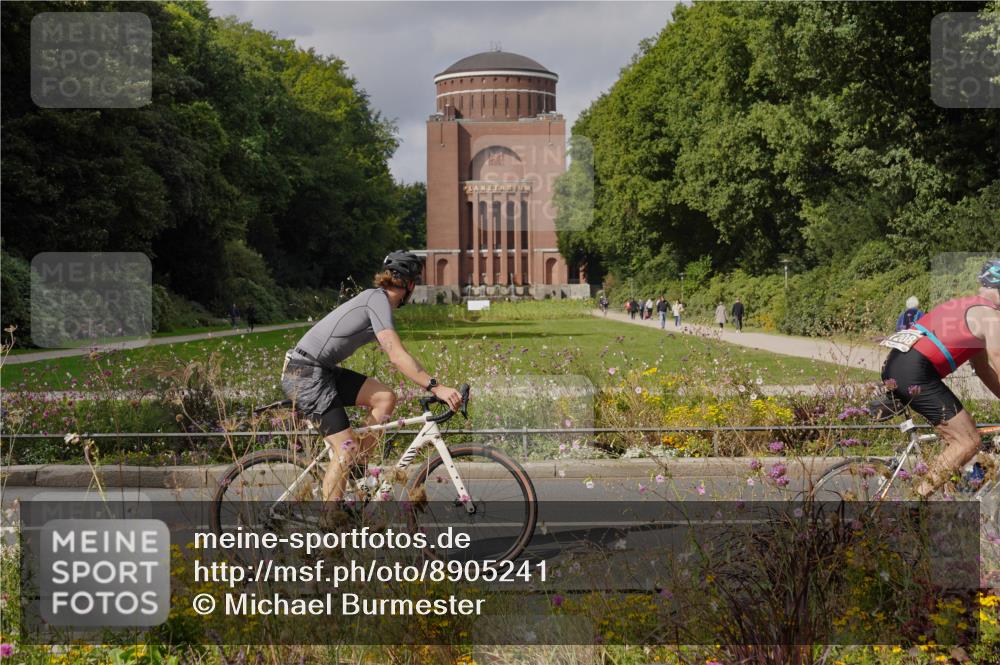 14.09.2025 - Stadtparktriathlon Michael Burmester http://msf.ph/oto/8905241 14.09.2025 12:07:38 Radfahren 924, 1063, 1068, 1115, 1150, 1184, 1187, 1188, 1208 meine-sportfotos.de