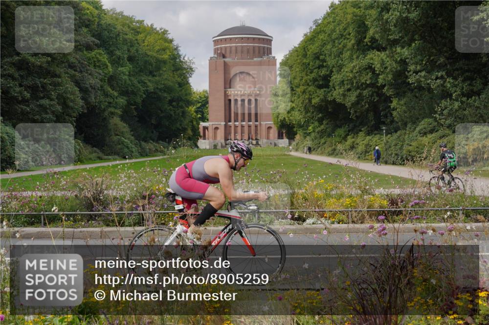 14.09.2025 - Stadtparktriathlon Michael Burmester http://msf.ph/oto/8905259 14.09.2025 12:08:35 Radfahren 1019, 1039, 1058, 1060, 1064, 1162, 1174, 1185 meine-sportfotos.de