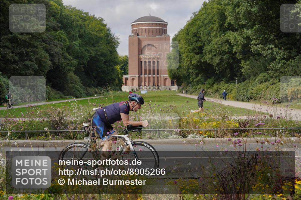 14.09.2025 - Stadtparktriathlon Michael Burmester http://msf.ph/oto/8905266 14.09.2025 12:08:46 Radfahren 1019, 1086, 1164, 1186, 1210 meine-sportfotos.de