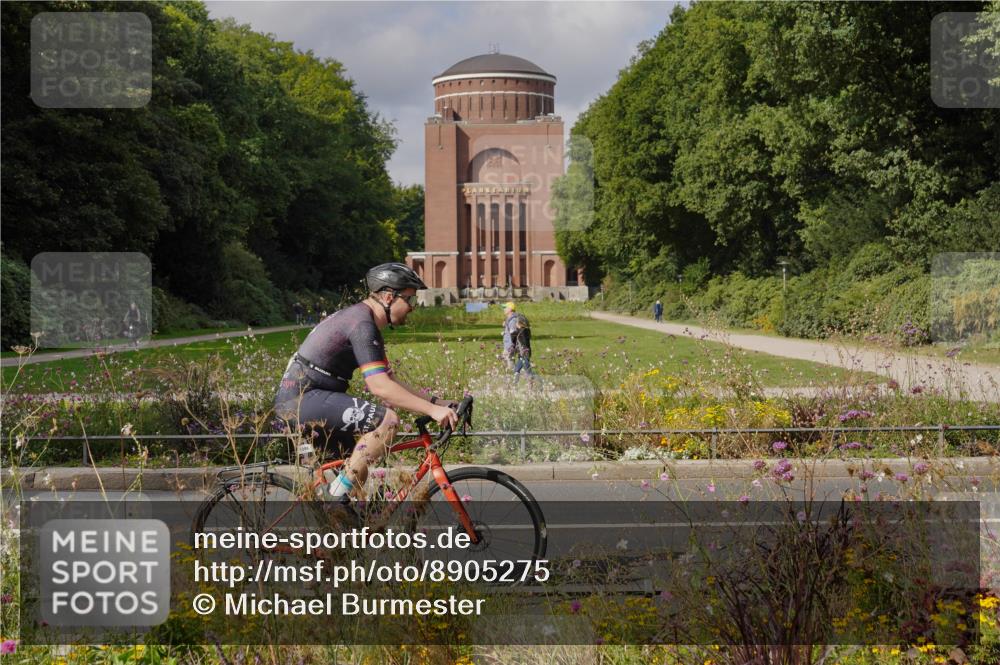 14.09.2025 - Stadtparktriathlon Michael Burmester http://msf.ph/oto/8905275 14.09.2025 12:09:42 Radfahren 1025, 1096, 1119, 1120, 1148, 1167 meine-sportfotos.de