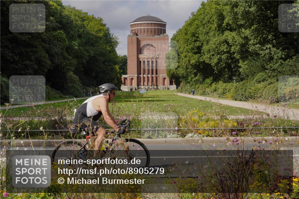 14.09.2025 - Stadtparktriathlon Michael Burmester http://msf.ph/oto/8905279 14.09.2025 12:09:53 Radfahren 1116, 1126, 1149, 1167, 1176 meine-sportfotos.de