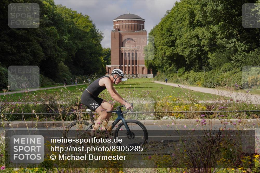 14.09.2025 - Stadtparktriathlon Michael Burmester http://msf.ph/oto/8905285 14.09.2025 12:10:07 Radfahren 1049, 1073, 1141, 1163, 1172, 1173 meine-sportfotos.de