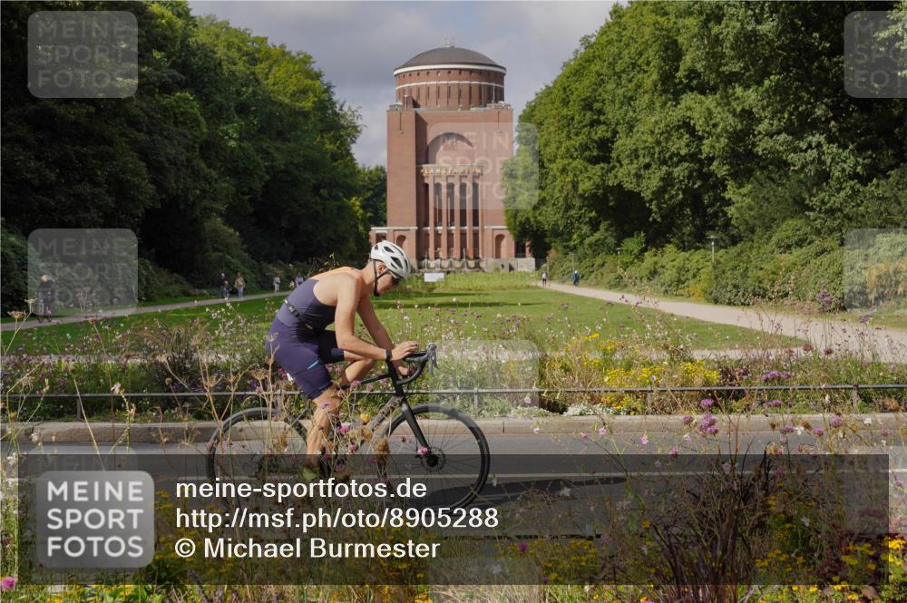 14.09.2025 - Stadtparktriathlon Michael Burmester http://msf.ph/oto/8905288 14.09.2025 12:10:17 Radfahren 1065, 1073, 1085, 1095, 1110, 1129, 1141, 1163, 1203, 1211, 1218 meine-sportfotos.de