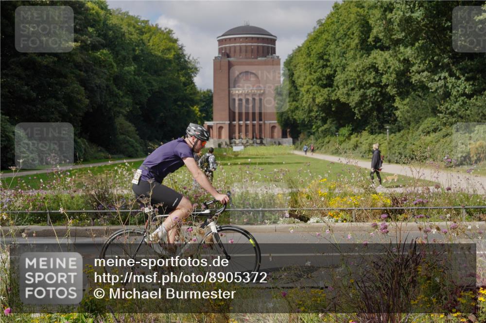 14.09.2025 - Stadtparktriathlon Michael Burmester http://msf.ph/oto/8905372 14.09.2025 12:17:40 Radfahren 1163, 1167, 1224, 1317 meine-sportfotos.de