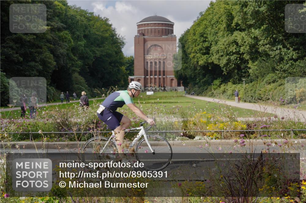 14.09.2025 - Stadtparktriathlon Michael Burmester http://msf.ph/oto/8905391 14.09.2025 12:18:32 Radfahren 1085, 1139, 1144, 1170, 1176, 1178, 1218, 1247, 1260, 1297 meine-sportfotos.de