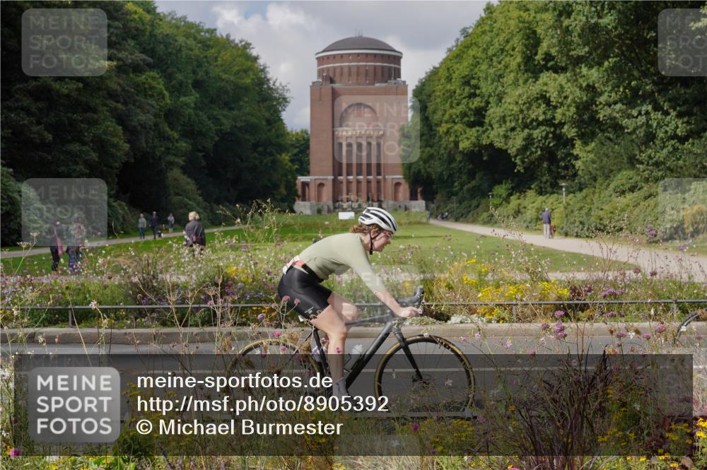 14.09.2025 - Stadtparktriathlon Michael Burmester http://msf.ph/oto/8905392 14.09.2025 12:18:33 Radfahren 1085, 1139, 1144, 1170, 1176, 1178, 1218, 1247, 1260, 1304 meine-sportfotos.de