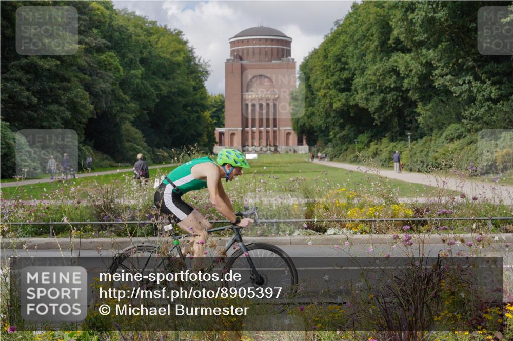 14.09.2025 - Stadtparktriathlon Michael Burmester http://msf.ph/oto/8905397 14.09.2025 12:18:44 Radfahren 1132, 1176, 1212, 1280, 1304, 1314 meine-sportfotos.de