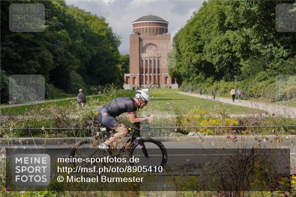 14.09.2025 - Stadtparktriathlon Michael Burmester http://msf.ph/oto/8905410 14.09.2025 12:19:42 Radfahren 1146, 1157, 1160, 1223, 1242, 1252, 1286, 1296 meine-sportfotos.de
