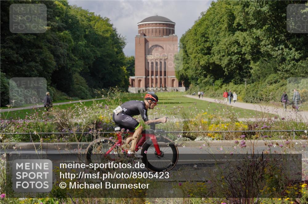 14.09.2025 - Stadtparktriathlon Michael Burmester http://msf.ph/oto/8905423 14.09.2025 12:20:37 Radfahren 1137, 1142, 1171, 1188, 1244 meine-sportfotos.de