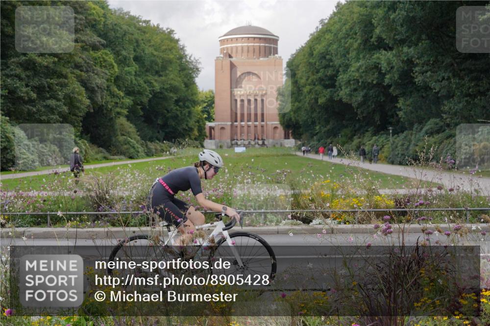 14.09.2025 - Stadtparktriathlon Michael Burmester http://msf.ph/oto/8905428 14.09.2025 12:21:04 Radfahren 1168, 1204, 1264, 1291, 1316, 1319 meine-sportfotos.de