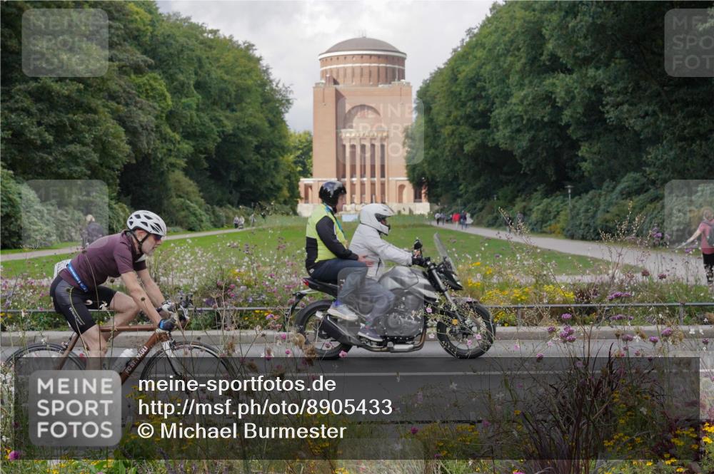 14.09.2025 - Stadtparktriathlon Michael Burmester http://msf.ph/oto/8905433 14.09.2025 12:21:15 Radfahren 1122, 1151, 1168, 1197, 1213, 1258, 1312, 1315 meine-sportfotos.de