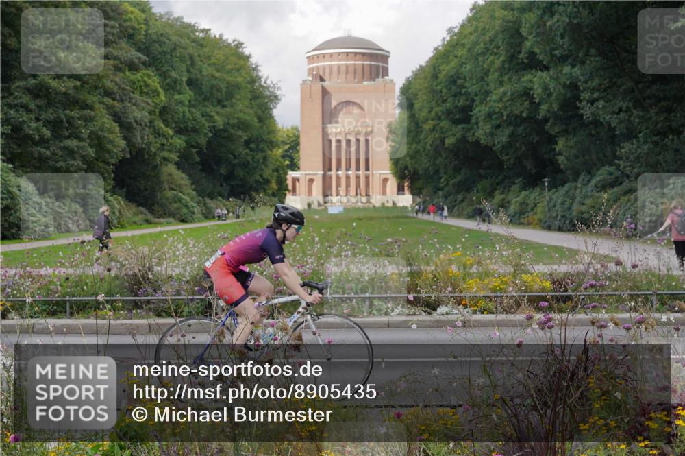 14.09.2025 - Stadtparktriathlon Michael Burmester http://msf.ph/oto/8905435 14.09.2025 12:21:20 Radfahren 1151, 1183, 1197, 1213, 1258, 1293, 1312, 1315 meine-sportfotos.de
