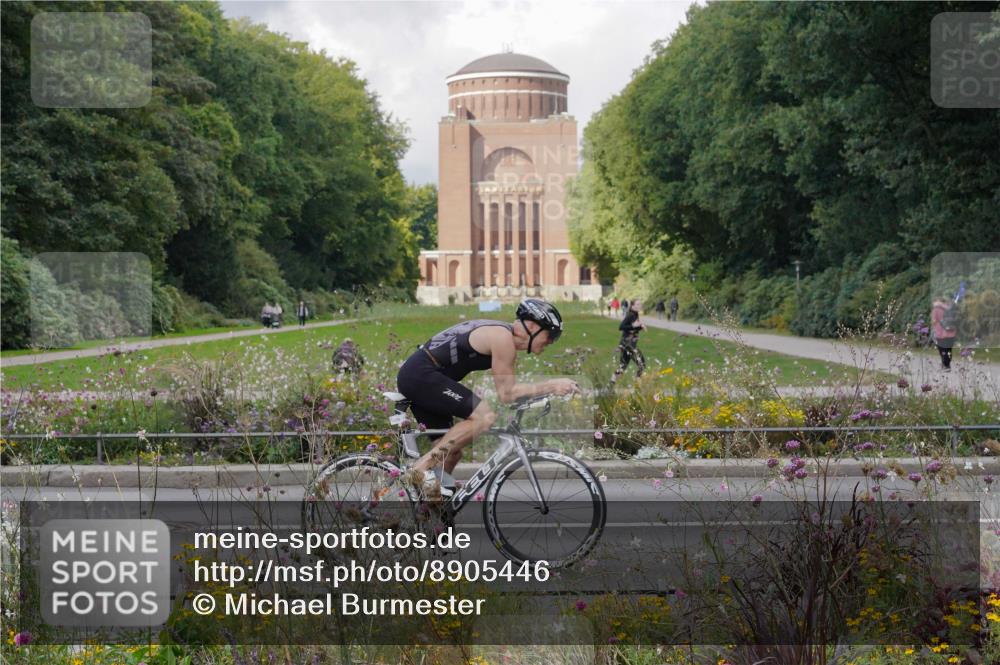14.09.2025 - Stadtparktriathlon Michael Burmester http://msf.ph/oto/8905446 14.09.2025 12:21:40 Radfahren 1134, 1159, 1174, 1209, 1257, 1273, 1277, 1288, 1295 meine-sportfotos.de