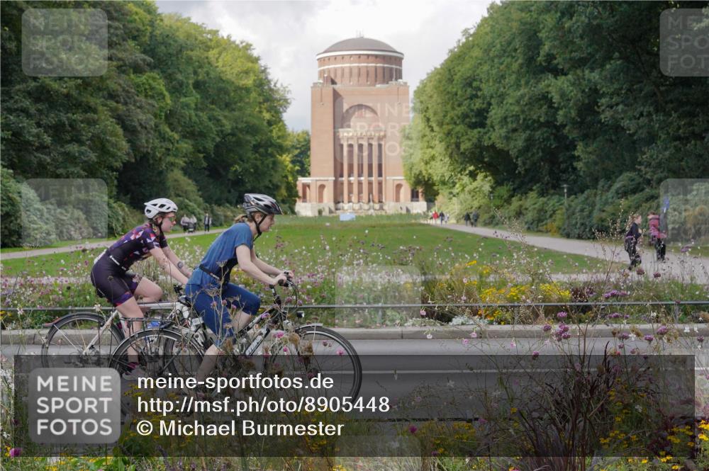 14.09.2025 - Stadtparktriathlon Michael Burmester http://msf.ph/oto/8905448 14.09.2025 12:21:42 Radfahren 1159, 1174, 1209, 1257, 1273, 1277, 1288, 1295 meine-sportfotos.de