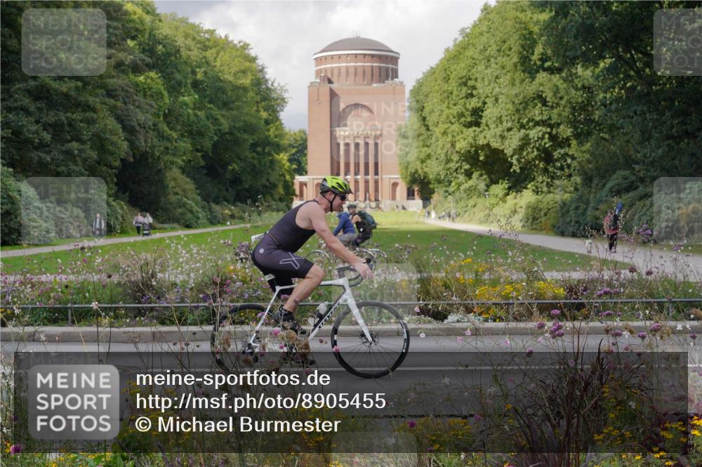14.09.2025 - Stadtparktriathlon Michael Burmester http://msf.ph/oto/8905455 14.09.2025 12:21:58 Radfahren 1079, 1145, 1162, 1186, 1241 meine-sportfotos.de