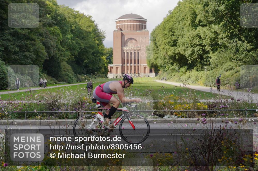 14.09.2025 - Stadtparktriathlon Michael Burmester http://msf.ph/oto/8905456 14.09.2025 12:22:05 Radfahren 1079, 1162, 1180, 1308 meine-sportfotos.de