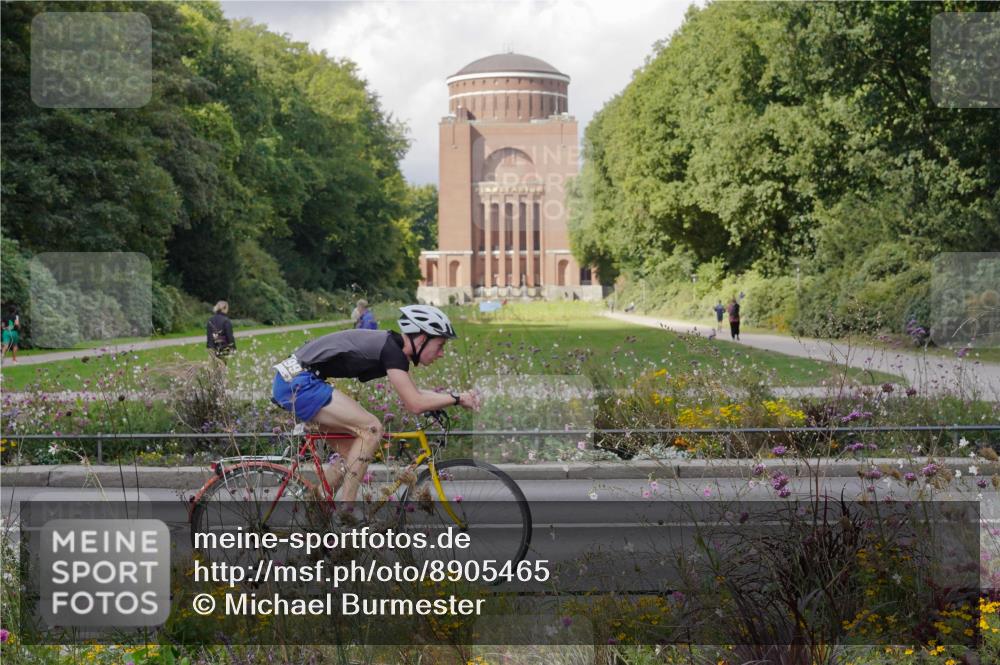 14.09.2025 - Stadtparktriathlon Michael Burmester http://msf.ph/oto/8905465 14.09.2025 12:22:30 Radfahren 1164, 1199, 1222, 1251, 1278, 1290, 1298 meine-sportfotos.de