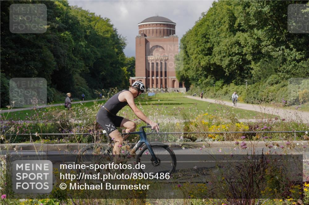 14.09.2025 - Stadtparktriathlon Michael Burmester http://msf.ph/oto/8905486 14.09.2025 12:23:29 Radfahren 1129, 1152, 1172, 1203, 1211, 1231, 1268, 1272, 1275, 1294 meine-sportfotos.de
