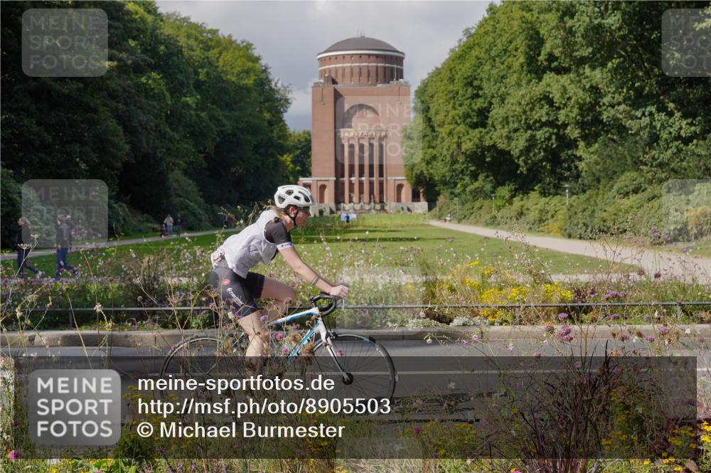 14.09.2025 - Stadtparktriathlon Michael Burmester http://msf.ph/oto/8905503 14.09.2025 12:24:48 Radfahren 1133, 1158, 1205, 1210, 1239, 1261, 1287, 1317 meine-sportfotos.de