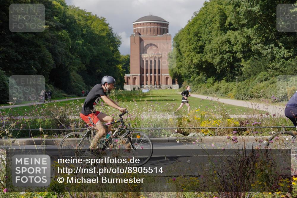 14.09.2025 - Stadtparktriathlon Michael Burmester http://msf.ph/oto/8905514 14.09.2025 12:25:09 Radfahren 1150, 1163, 1182, 1187, 1208, 1255, 1307 meine-sportfotos.de